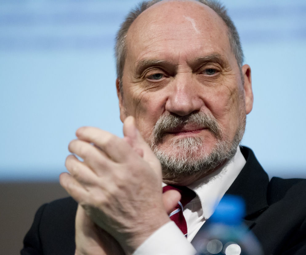  Tak się zmieniał Antoni Macierewicz 