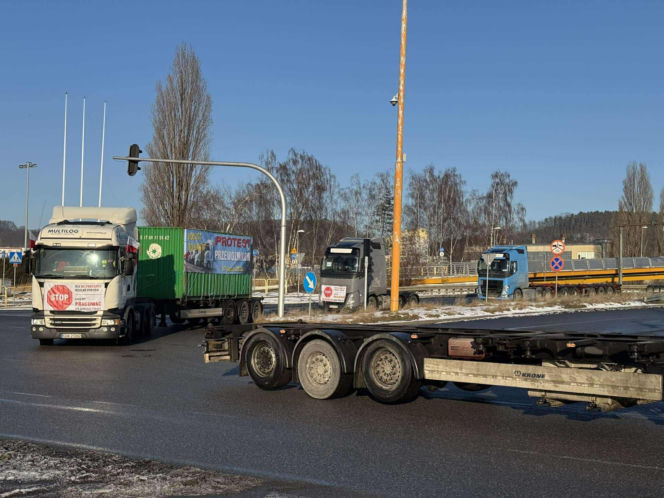 Protest przewoźników na obwodnicy Trójmiasta