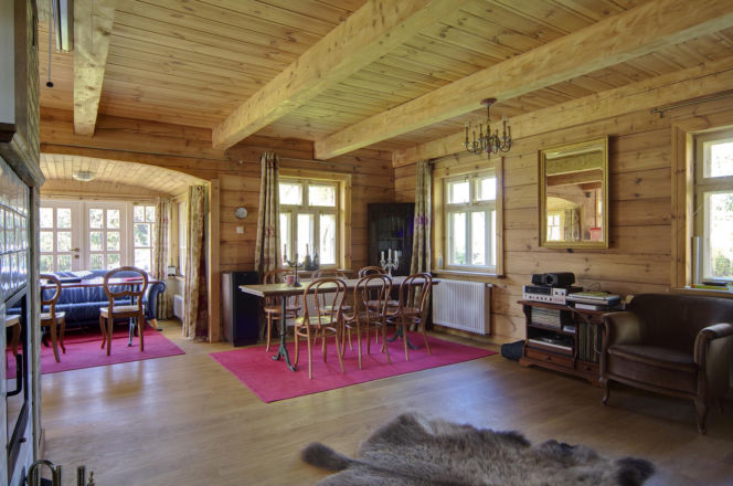 Drewniany dom na Podlasiu