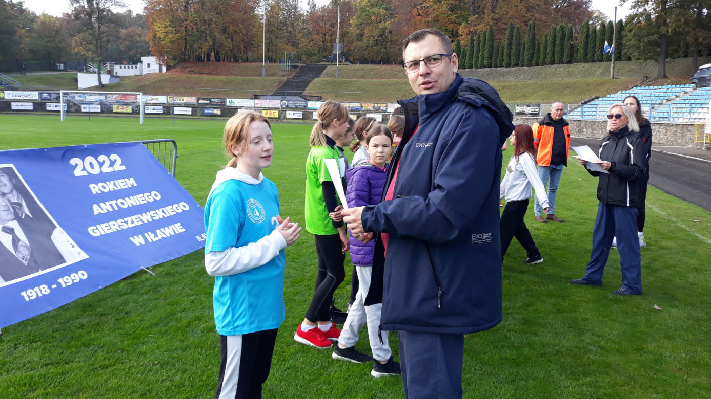 Na Stadionie Miejskim w Iławie odbyły się Drużynowe Biegi Przełajowe
