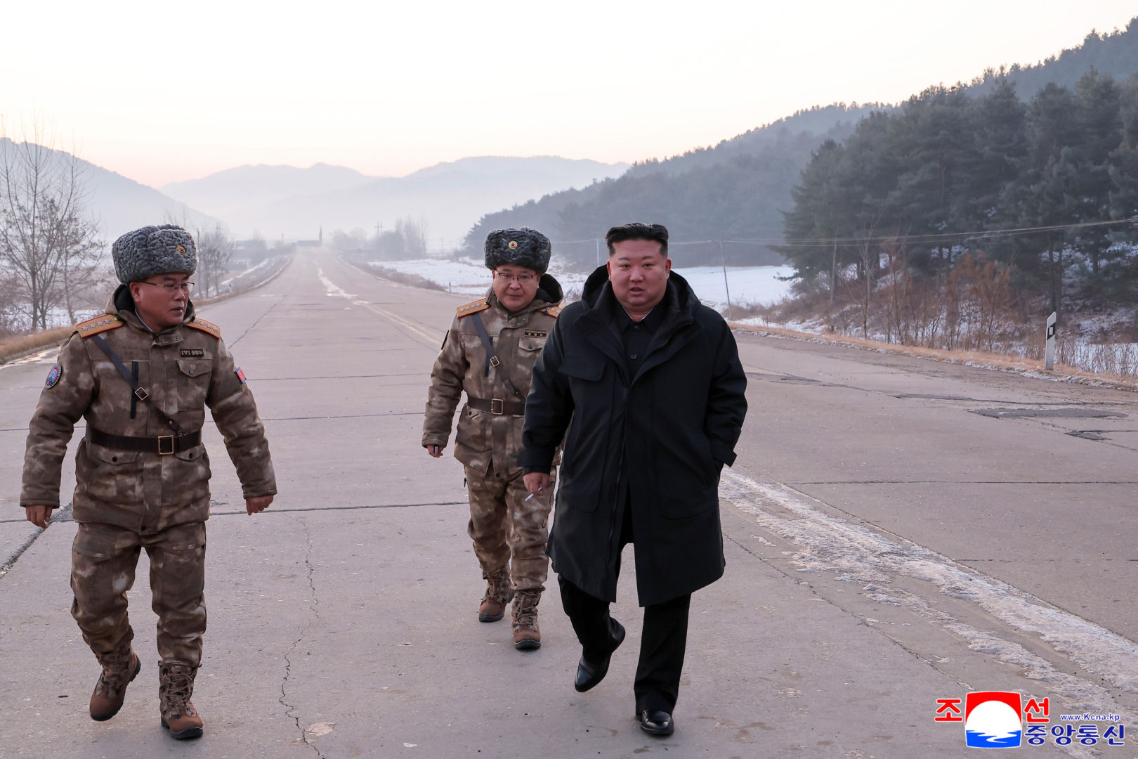Korea Północna zamyka drzwi do denuklearyzacji. Kim Dzong Un ogłasza nieodwracalny status nuklearny