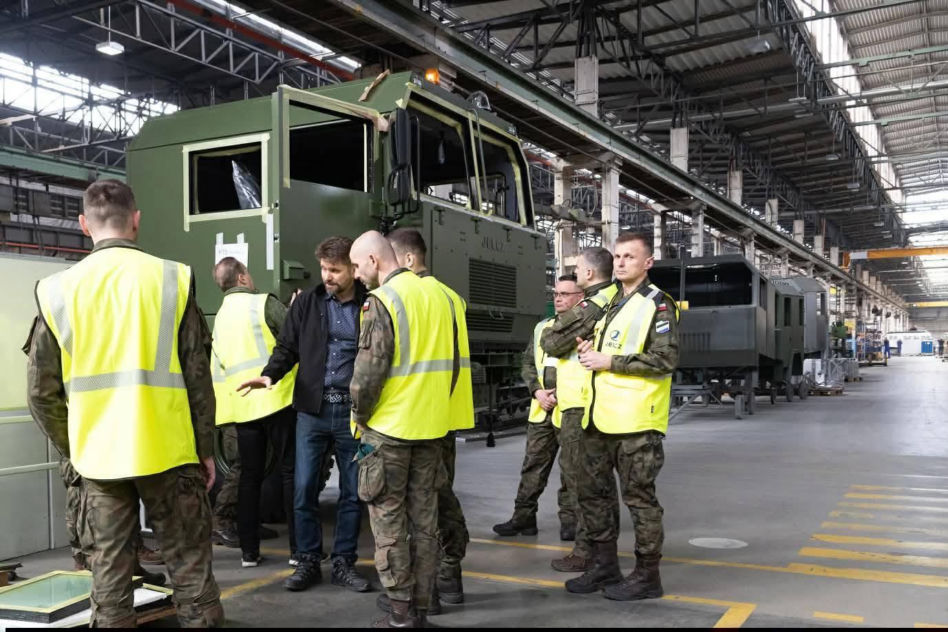 Jelcz bije rekordy produkcji. Nowe inwestycje i kluczowa rola w modernizacji armii