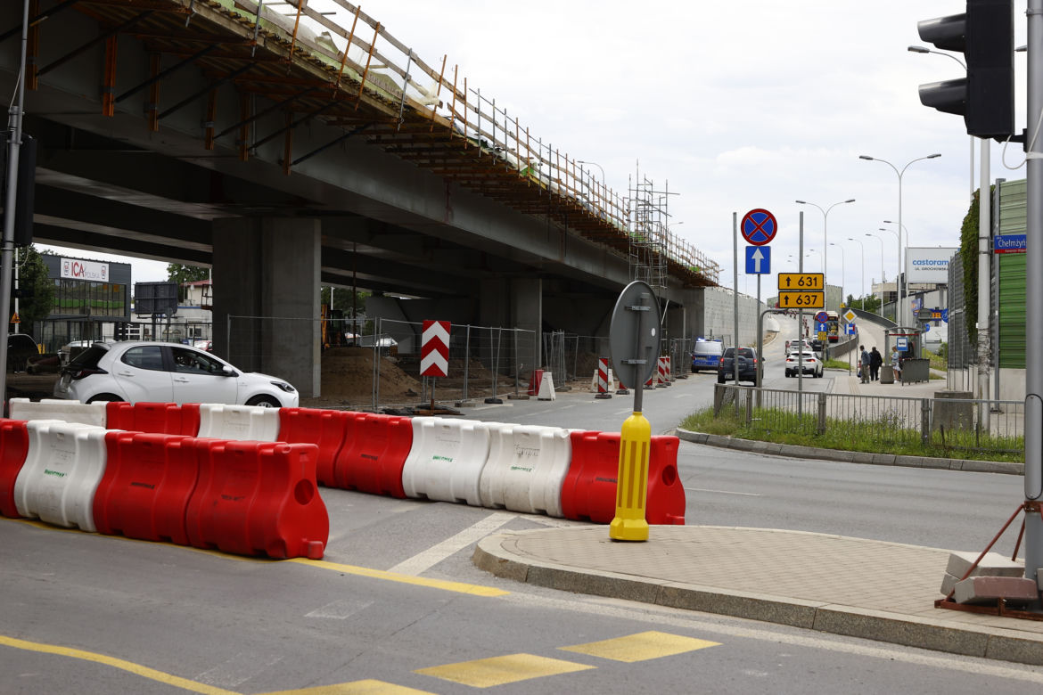 Dramat na ul. Marsa w Warszawie. Budowlaniec spadł z wysokości