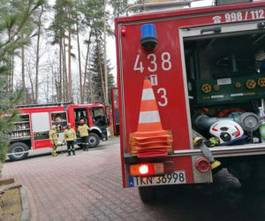 Tragiczny pożar pensjonatu w Czarnieckiej Górze! Nie żyje 64-latek [ZDJĘCIA]