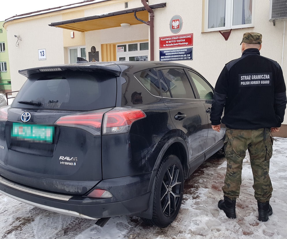 Straż graniczna zatrzymała węgierskiego kierowcę. Jechał kradzioną toyotą