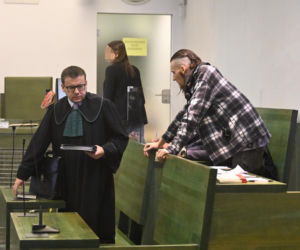Skazany za zabójstwo matki znów walczy o wolność. Jeden z jego wniosków ma 72 strony
