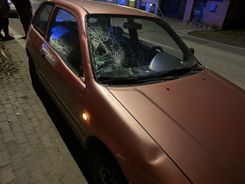 Koszmar pod Pruszkowem. Emeryt zmiótł toyotą pieszego