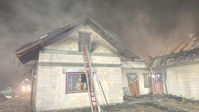 Dramat rodziny tuż przed świętami. Zbudowali dom na kredyt, a teraz nie mają nic