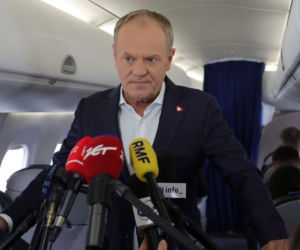 Premier Tusk stanowczo ucina doniesienia o rekonstrukcji rządu. Wprost mówi o plotce