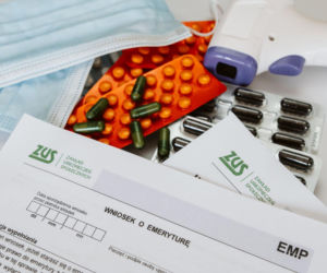 Pensja na poziomie 9 tysięcy złotych to za mało. Tyle musisz zarabiać, by dostać 4 tys. zł emerytury