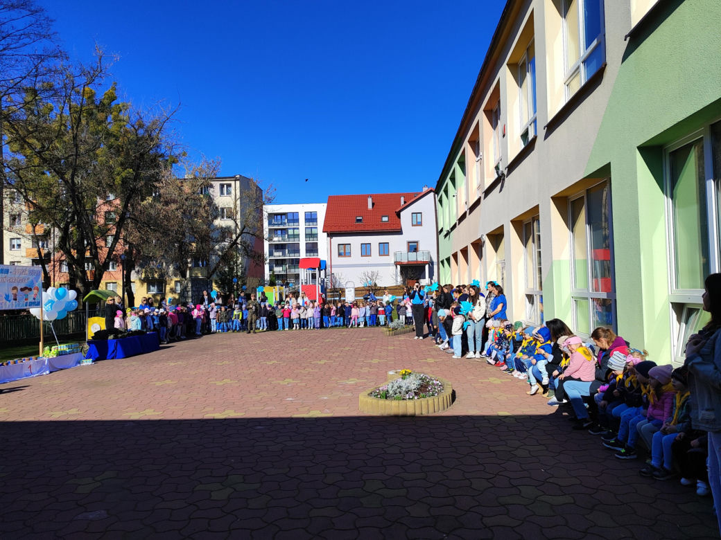 Na terenie Publicznego Przedszkola nr 3 odbył się bieg "Rozwiń skrzydła"