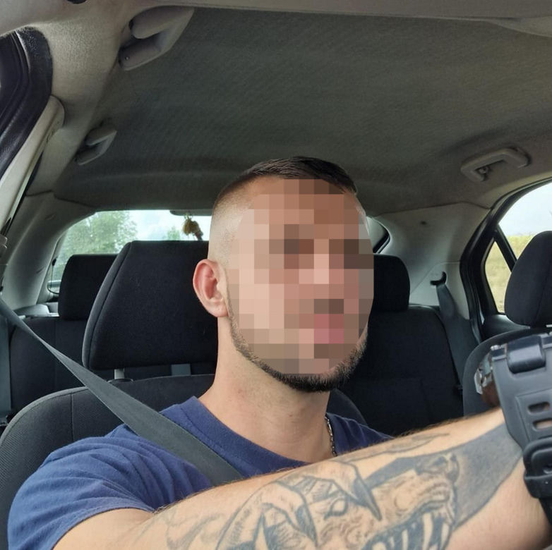 Mateusz zginął w pobliżu swojego rodzinnego domu. Policja mówi o zbyt dużej prędkości na drodze