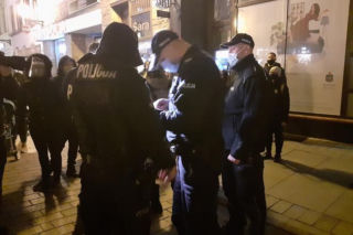 Krapkowice. 14-latek po interwencji policji w jego domu: Próbowano mi odebrać WOLNOŚĆ