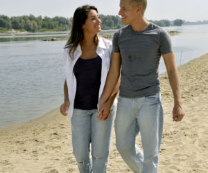 M jak miłość. Paweł (Rafał Mroczek), Majka (Laura Samojłowicz)