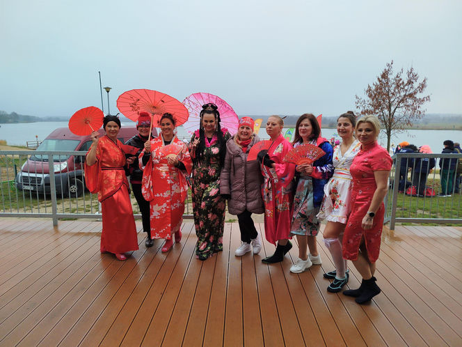 Mazowieckie Morsy otworzyły sezon morsowania 2025/2026 nad zalewem w Siedlcach