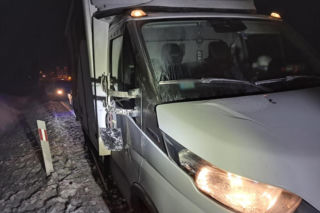 Nocą bez świateł jechał na rowerze, dla kierowców był niemal niewidoczny. Wypadek w Somiance