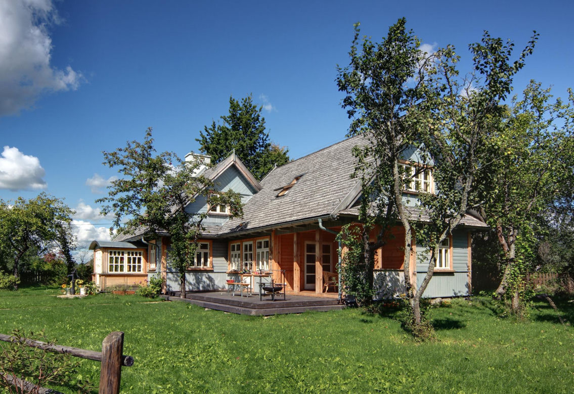 Drewniany dom na Podlasiu