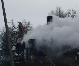 Ratowała sąsiadów z pożaru, osierociła synka. Tragedia na Mazowszu