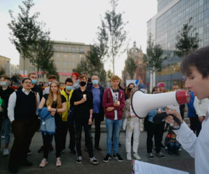 „Gdzie są dzieci z Michałowa?” – w Katowicach odbyła się cicha demonstracja