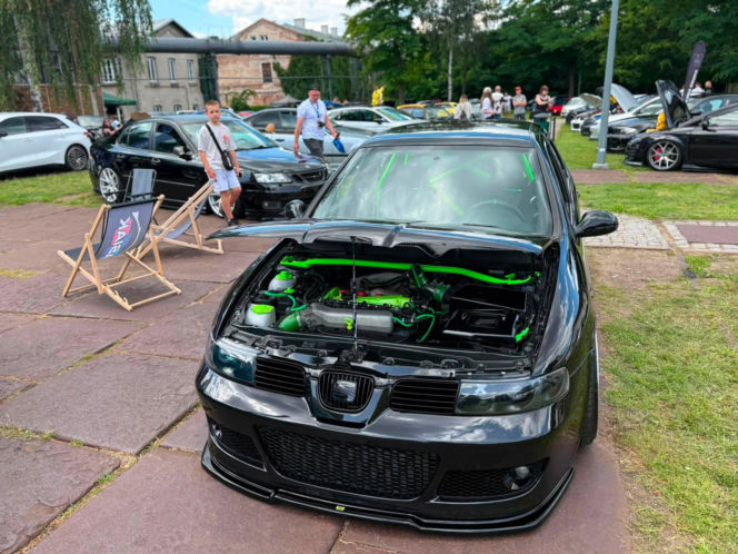 Ryk silników pod Wielkim Piecem! Star Cars Party Vol. 2 w Starachowicach – to musisz zobaczyć w ten weekend