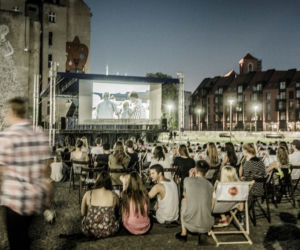 Kino plenerowe na Wyspie Słodowej
