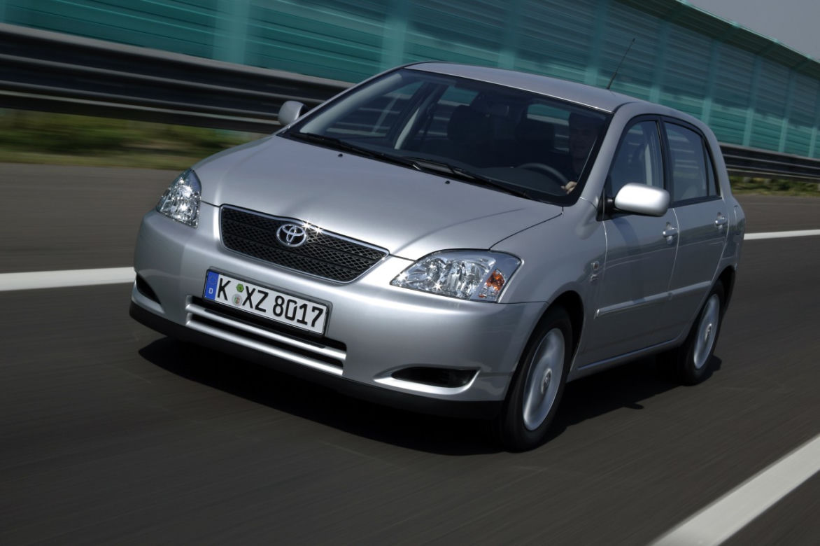 Toyota Corolla 9 generacja 2002-2007