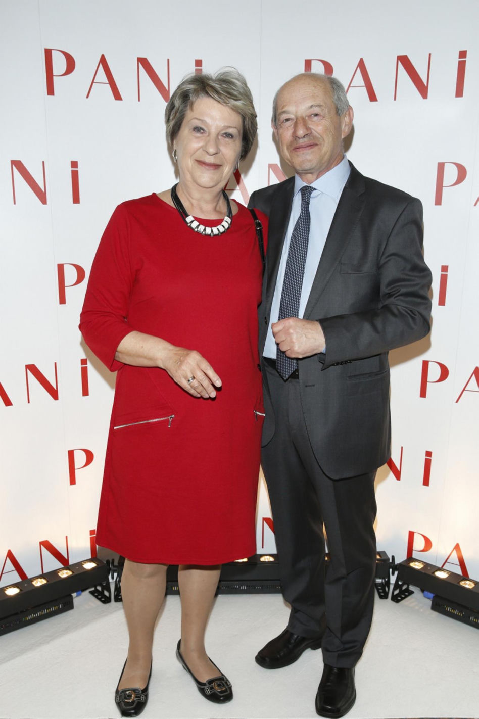 Skromna Irena Eris z mężem na gali