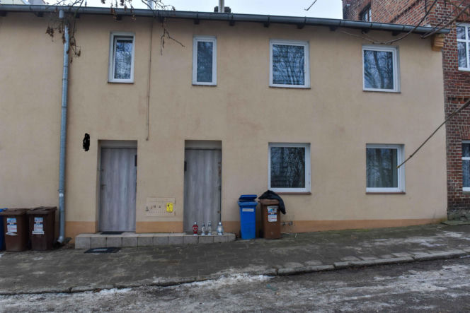 Tragedia w Chełmnie! Matka i trójka dzieci nie żyją po zatruciu czadem