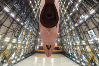 Wicher hula po hali kadłubowej  W kwietniu nadciągnie Huragan