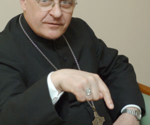 Na ławce odnalazłem skarb biskupa