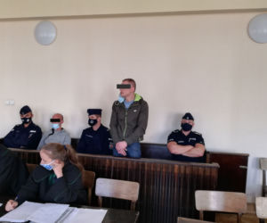 Miała porwać dziecko. W odwecie skatowali ją świecznikiem