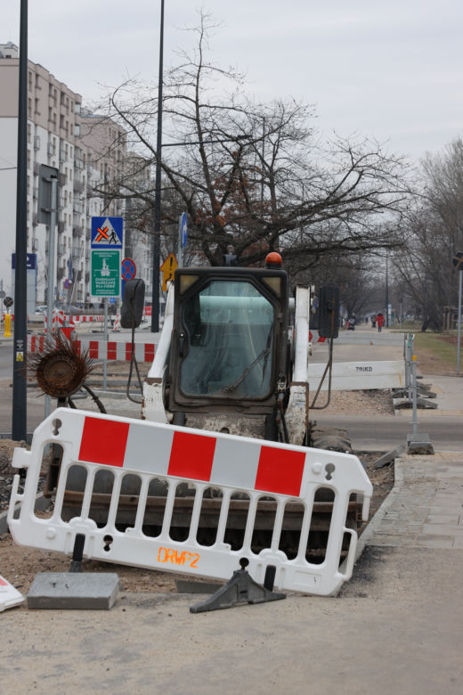Przebudowa ulicy Sokratesa ciągnie się jak krew z nosa. Mieszkańcy są wściekli 