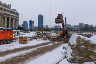 Plac budowy w samym sercu Warszawy. Obok PKiN wyrośnie nowy gmach