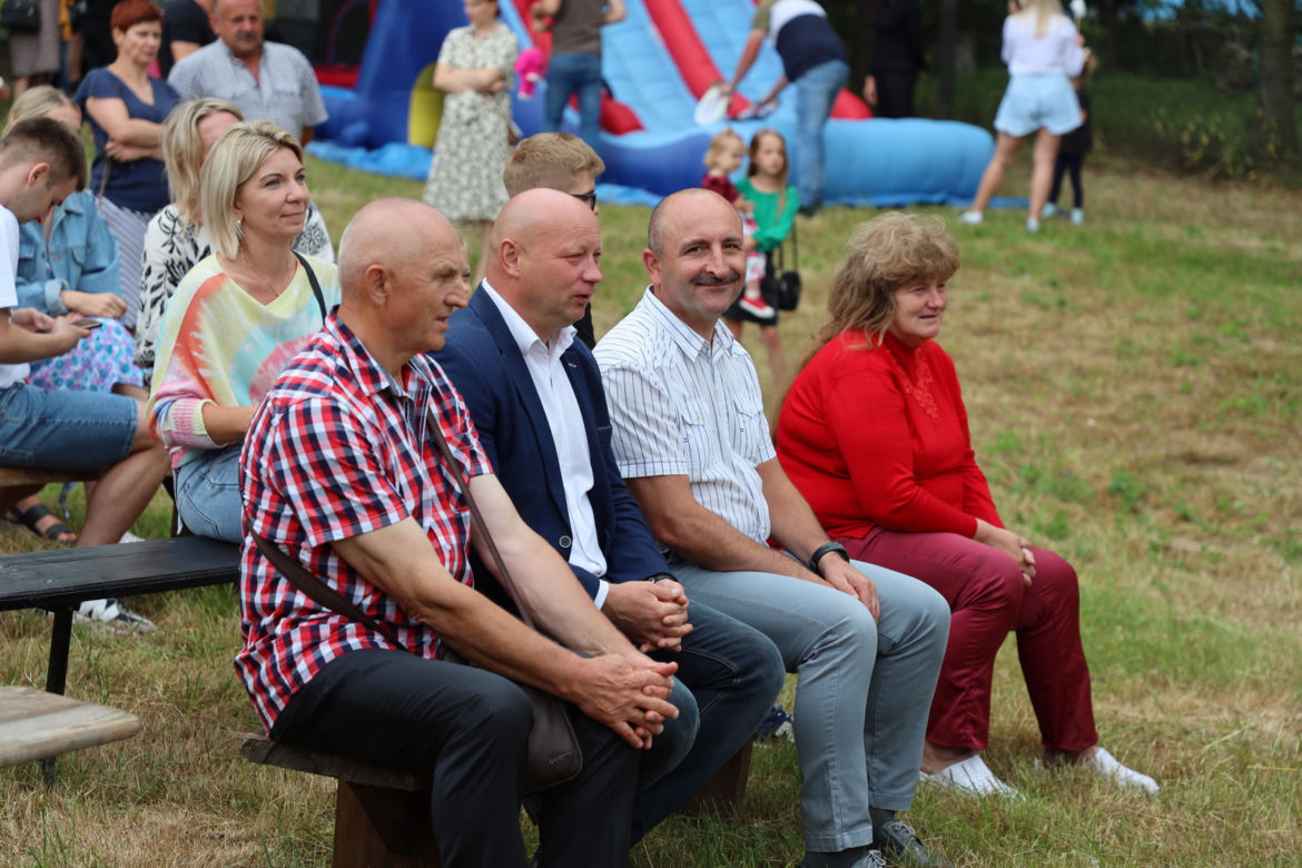 Za nami wyjątkowy piknik w Bardzie! Działali razem dla lokalnych organizacji pozarządowych [ZDJĘCIA]