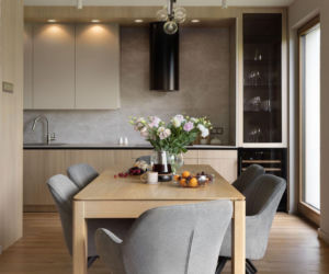Apartament w Gdańsku. Szklane biuro nad morzem