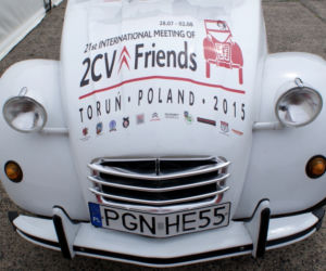 Światowy Zlot Miłośników Citroena 2CV w Toruniu
