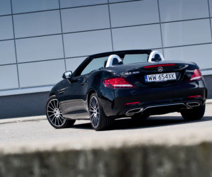 Mercedes-Benz SLC 300