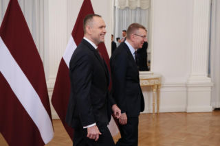 Prezydent Karol Nawrocki z wizytą na Łotwie. Główne tematy to bezpieczeństwo i sytuacja na Bałtyku