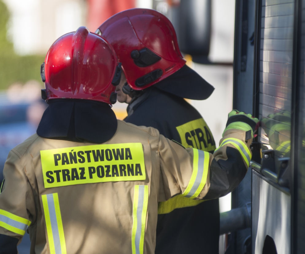 Małopolska: GIGANTYCZNY POŻAR w Szaflarach. Kłęby czarnego dymu przy Zakopiance