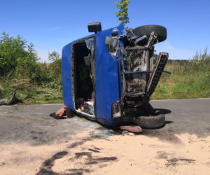 Wypadek busa pod Kaliszem! Sprawca miał w organizmie blisko 3 PROMILE ALKOHOLU [ZDJĘCIA] 