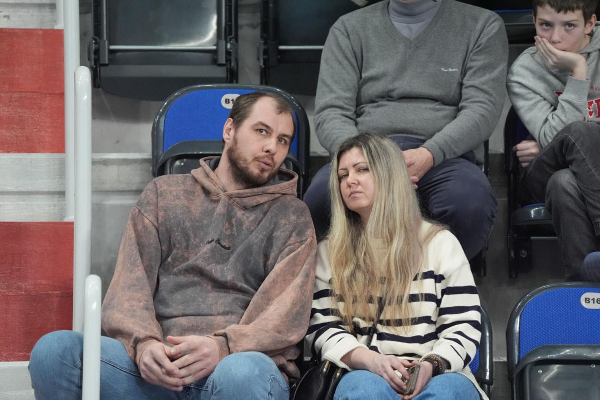 Halowe Mistrzostwa Polski 2025 w Arenie Toruń. Zdjęcia kibiców z trybun i sportowców