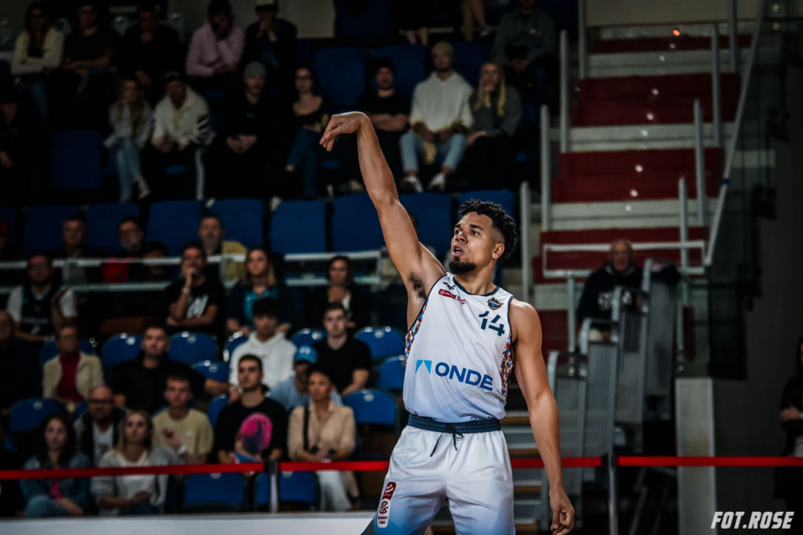 Twarde Pierniki Toruń - Trefl Sopot, zdjęcia z inauguracyjnego sezon 2022/23 meczu w Arenie Toruń