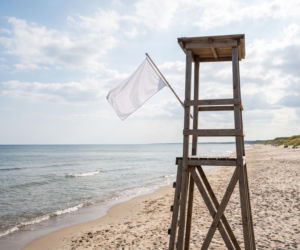 Sinice Chałupy. Czy w Chałupach można się kąpać 26.08? Flaga, warunki pogodowe