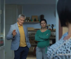 M jak miłość, odcinek 1405, Sandra (Anna Oberc), Kinga (Katarzyna Cichopek), Filarski (Andrzej Precigs)