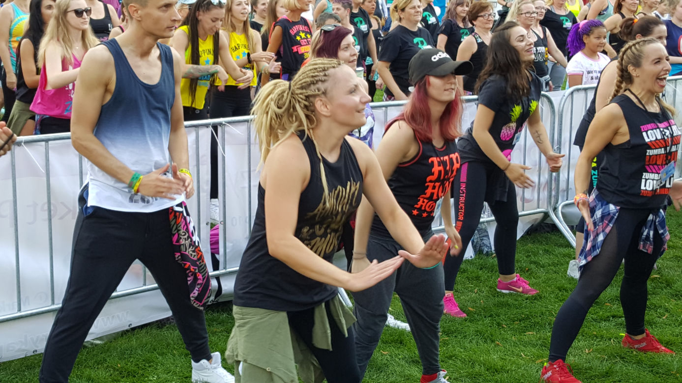 Na Wyspie Młyńskiej odbyła się 3 edycja akcji Lato Zumba Fitness. To był piękny maraton zumby!