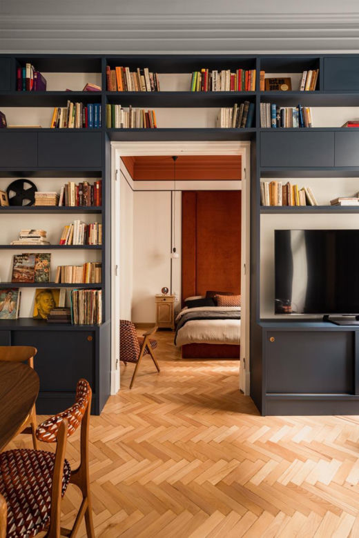 Vintage i eklektyzm we wnętrzach łódzkiej kamienicy wg projektu Hanny Pietras Architects