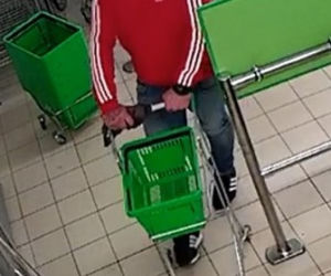 Chełmża. Dokonał kradzieży w sklepie. Rozpoznajesz tego mężczyznę?