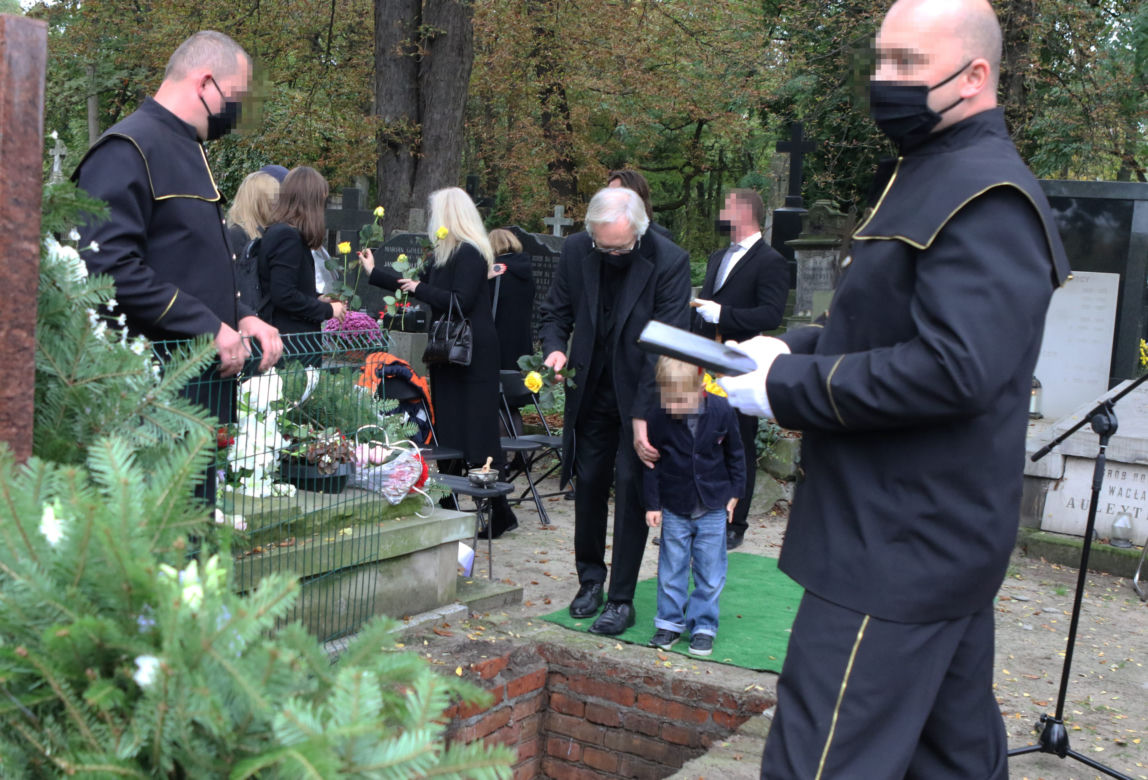 Pogrzeb matki Andrzeja SewerynaPogrzeb matki Andrzeja Seweryna