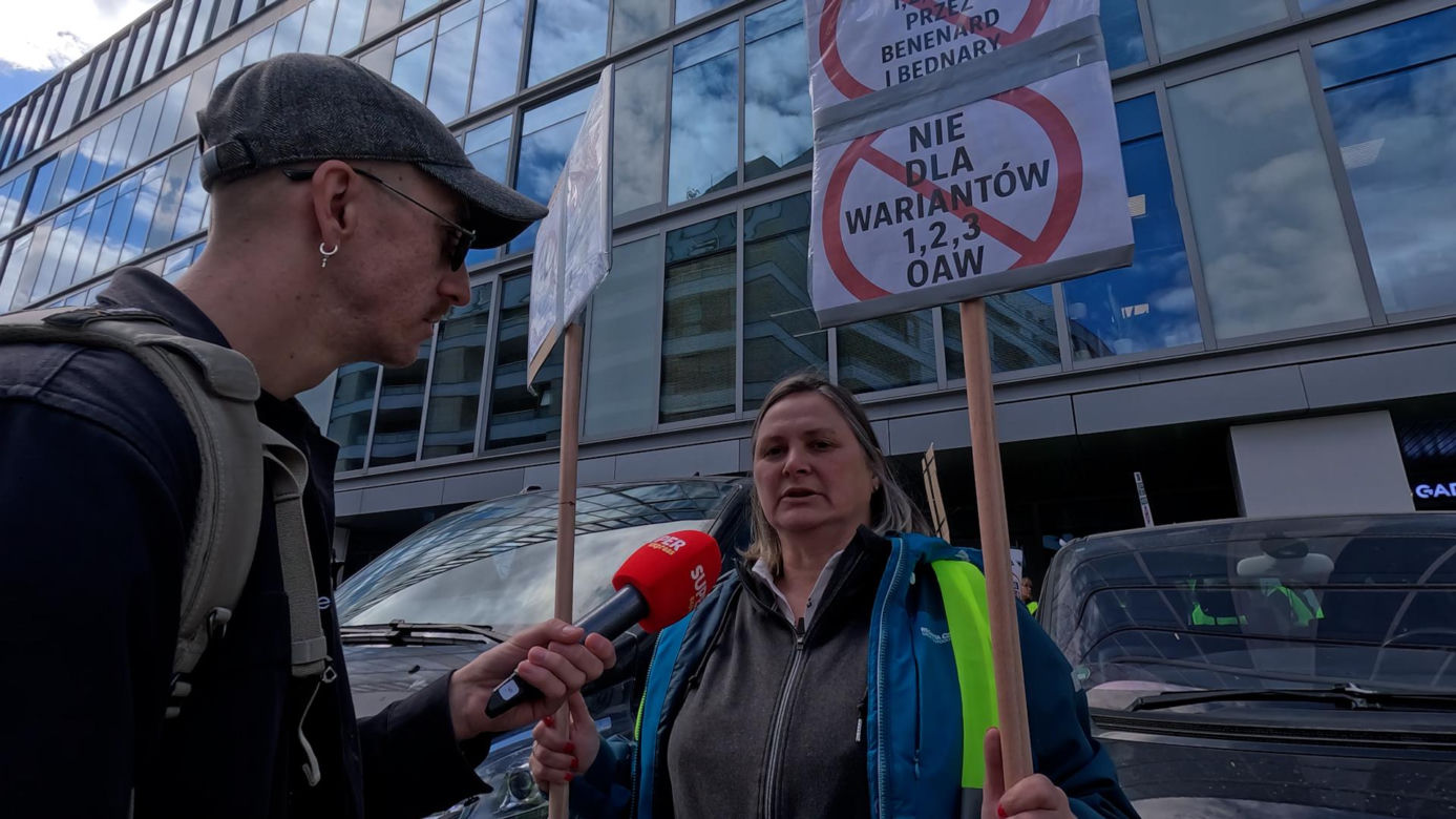 Dramat setek rodzin pod Warszawą! Nowa autostrada zburzy ich domy?! „Żyjemy na bombie”
