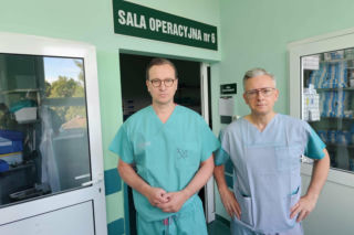 Chrząstka z nosa ratuje kolano. Lekarze z Krakowa dokonali przełomu